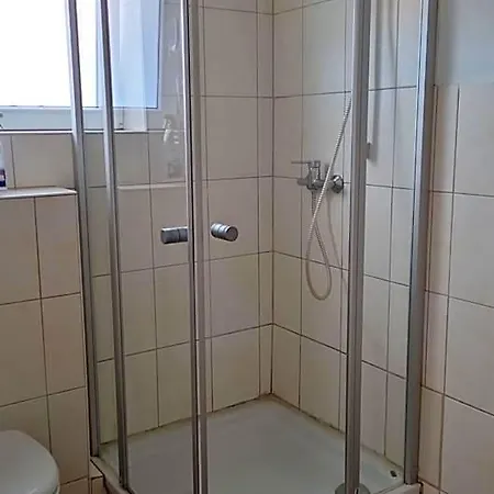 Naehe Edersee 1 Schlafzimmer, Garten, Parkplatz - 2 Von 3 Hotel